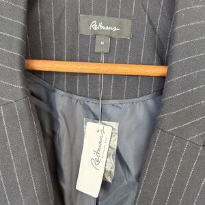 BNWT Menswear Inspired woman's navy blue with pinstripe blazer jacket Size 14